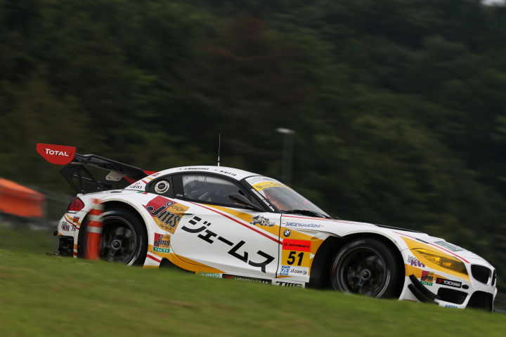 ノックアウト予選Q2: 新田守男（GT300クラス・JMS LMcorsa Z4）