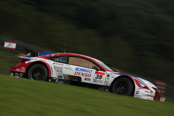 ノックアウト予選Q2: 平手晃平（GT500クラス・DENSO KOBELCO SARD RC F）