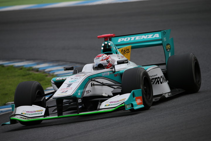 決勝2位は中嶋一貴（PETRONAS TEAM TOM'S）