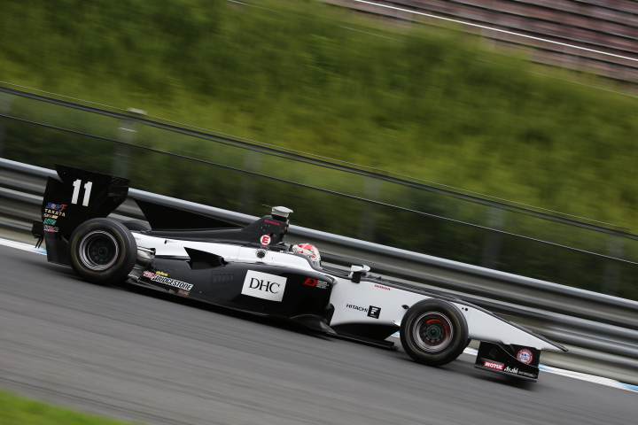 フリー走行1回目: 伊沢拓也（REAL SF14）