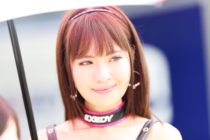 ピットウォーク: レースクイーン