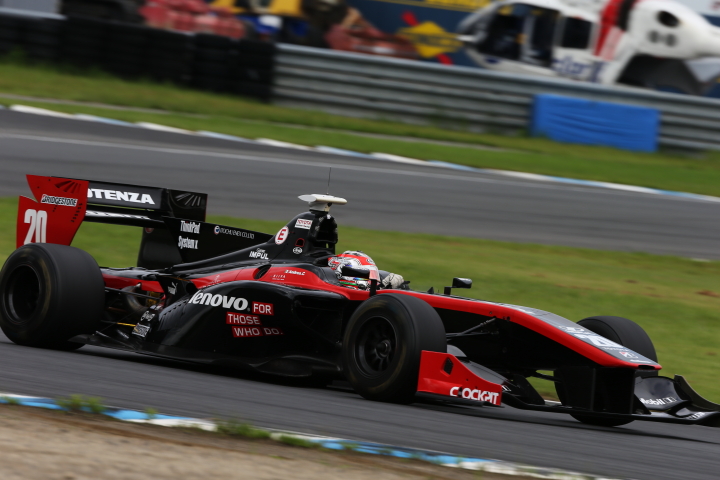 フリー走行2回目: アンドレア・カルダレッリ（LENOVO TEAM IMPUL SF14）