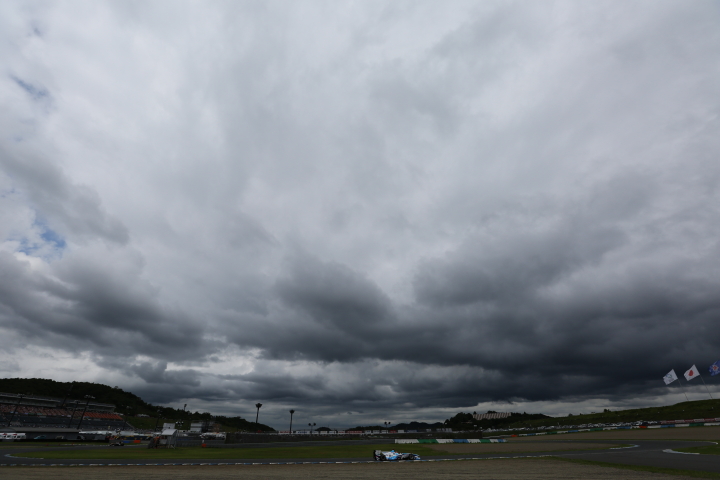 フリー走行2回目: 小暮卓史（DRAGO CORSE SF14）