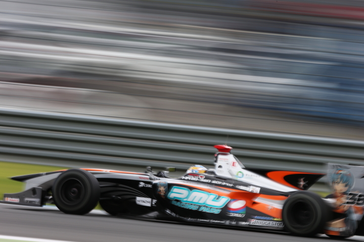 決勝レース: 石浦宏明（P.MU/CERUMO・INGING SF14）