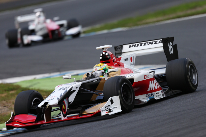 決勝レース: 山本尚貴（TEAM 無限SF14）