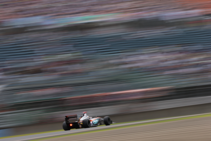 決勝レース: 石浦宏明（P.MU/CERUMO・INGING SF14）