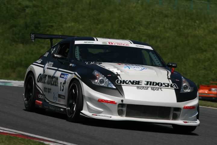 ST-3クラスポールポジションは長島正明／田中徹／田中哲也組（岡部自動車DIXCELチームテツヤZ34）