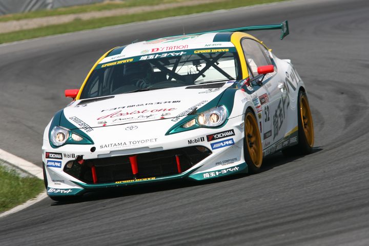 ST-4クラス優勝は番場琢／服部尚貴／平沼貴之組（埼玉トヨペットＧｒｅｅｎＢｒａｖｅ）