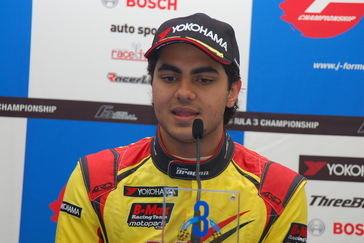 決勝記者会見: 3位のエナム・アーメド（B-Max Racing with motopark）