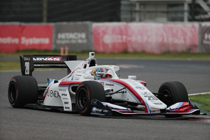 フリー走行2回目: 2位は平川亮（ITOCHU ENEX TEAM IMPUL SF19）