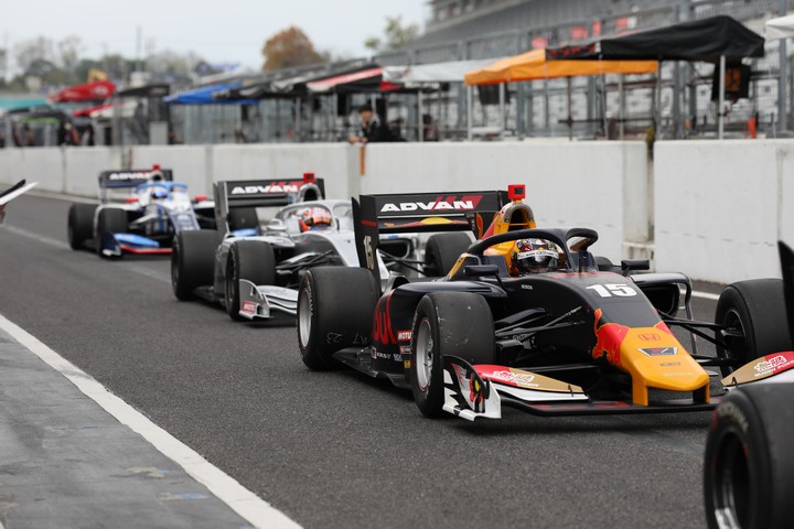 占有走行: ダニエル・ティクトゥム（TEAM MUGEN SF19）