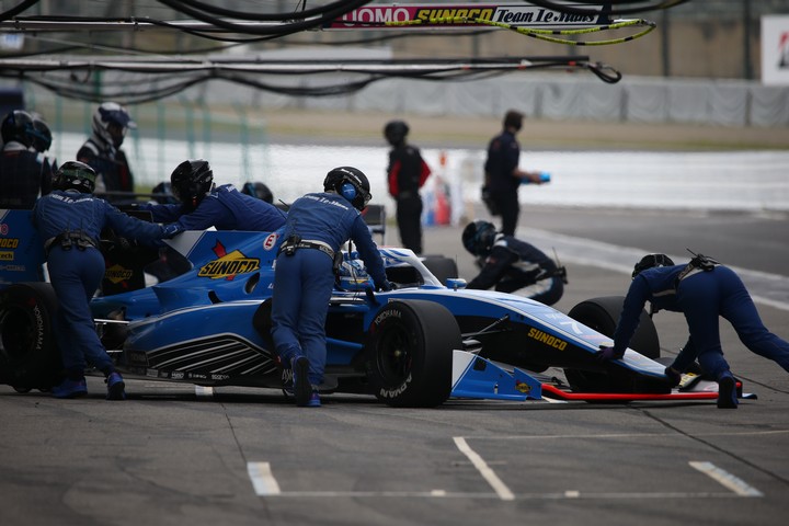 占有走行: アーテム・マルケロフ（UOMO SUNOCO SF19）