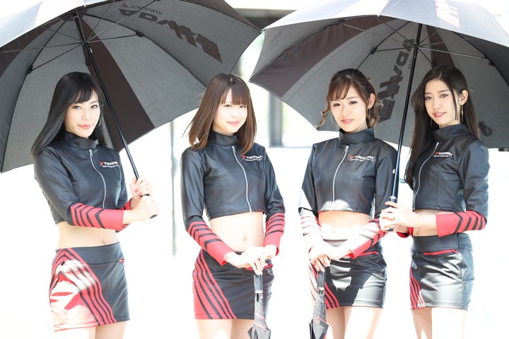 ピットウォーク: レースクイーン