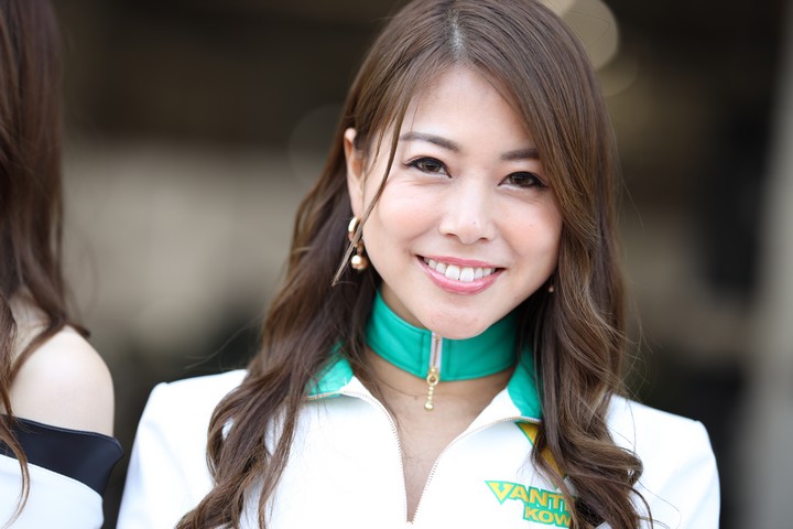 ピットウォーク: レースクイーン