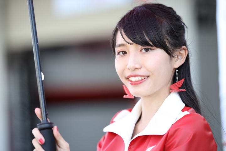 ピットウォーク: レースクイーン