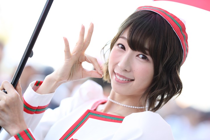 ピットウォーク: レースクイーン