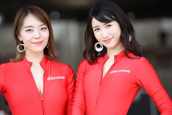 ピットウォーク: レースクイーン