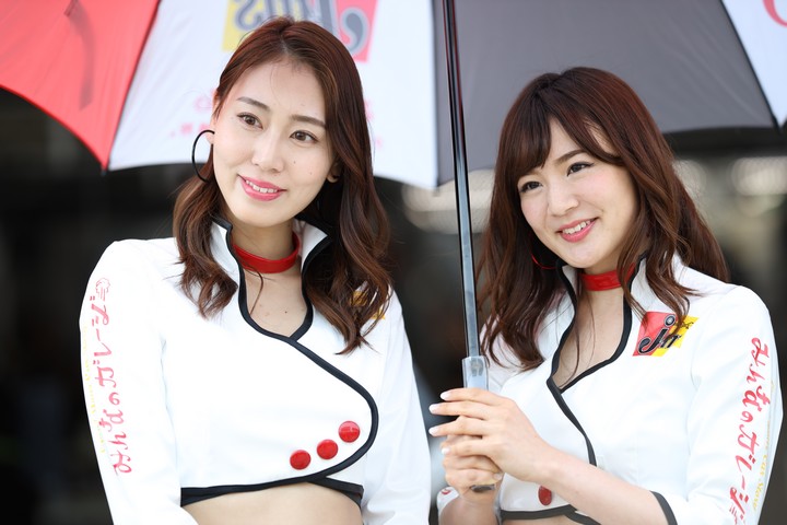 ピットウォーク: レースクイーン