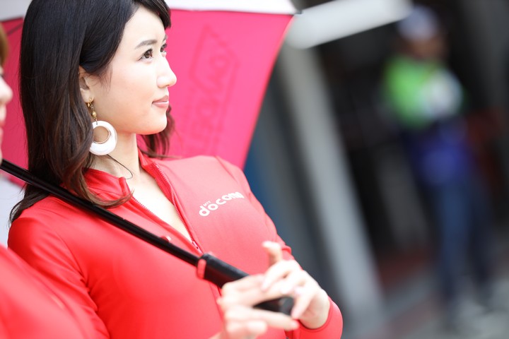 ピットウォーク: レースクイーン