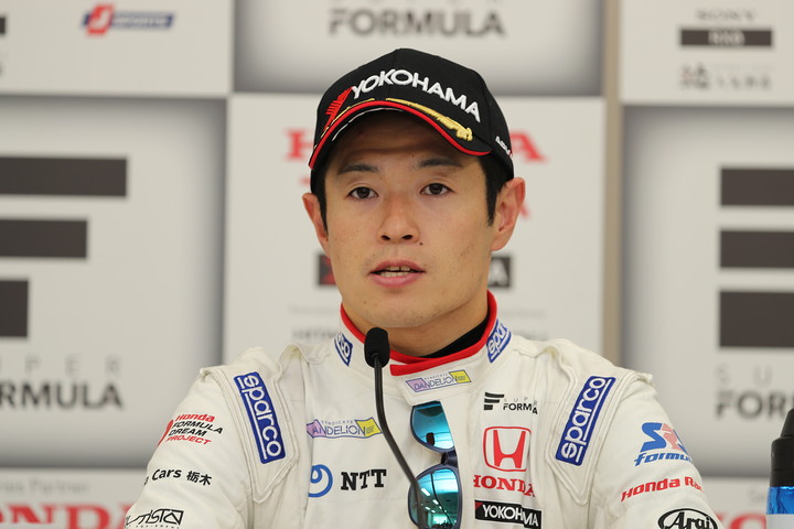 予選記者会見: 3位の山本尚貴（DOCOMO TEAM DANDELION RACING）