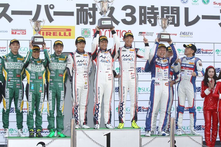 ST-3クラスの表彰式