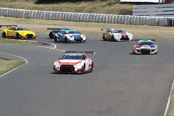 グループ1の決勝がスタートした