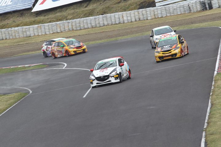 ST-5クラスのスタートシーン