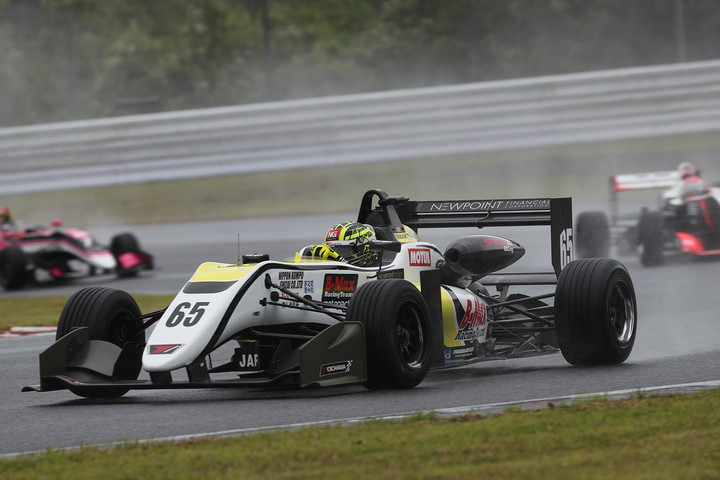 決勝3位はエナム・アーメド（B-Max Racing with motopark F3）