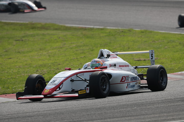 決勝3位は三宅淳詞（HFDP/SRS/コチラレーシング）