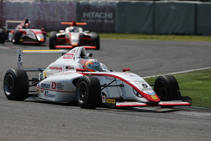 決勝3位は三宅淳詞（HFDP/SRS/コチラレーシング）