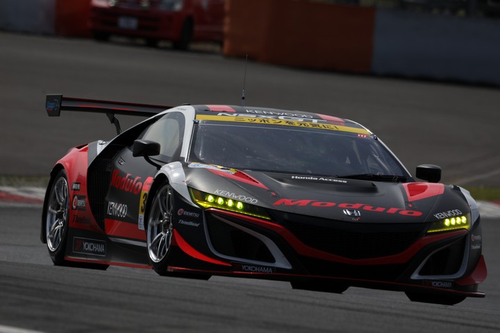 公式練習: 道上龍（Modulo KENWOOD NSX GT3）
