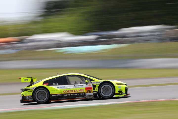 公式練習: 永井宏明／織戸学／小高一斗組（TOYOTA GR SPORT PRIUS PHV apr GT）