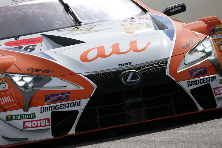 公式予選: 関口雄飛（au TOM'S LC500）