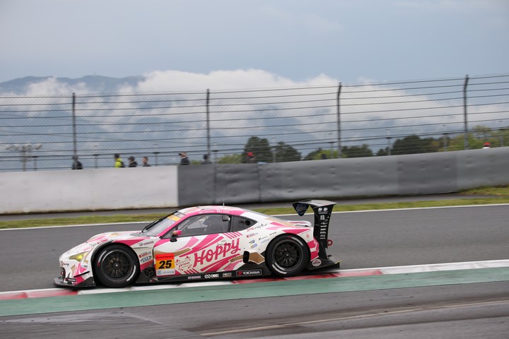 決勝レース: 松井孝允／佐藤公哉／土屋武士組（HOPPY 86 MC）