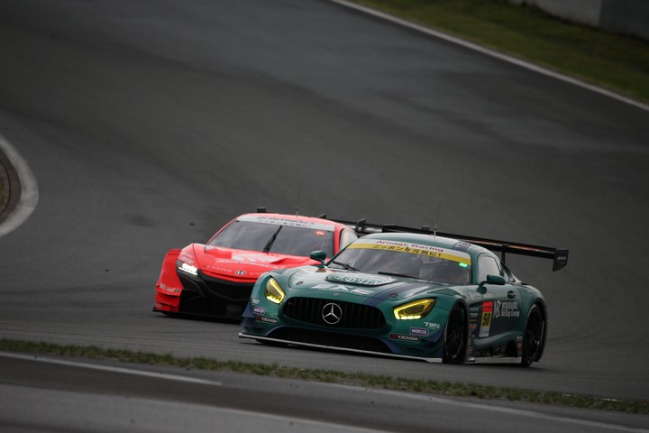 決勝レース: 手塚祐弥（ARNAGE AMG GT3）