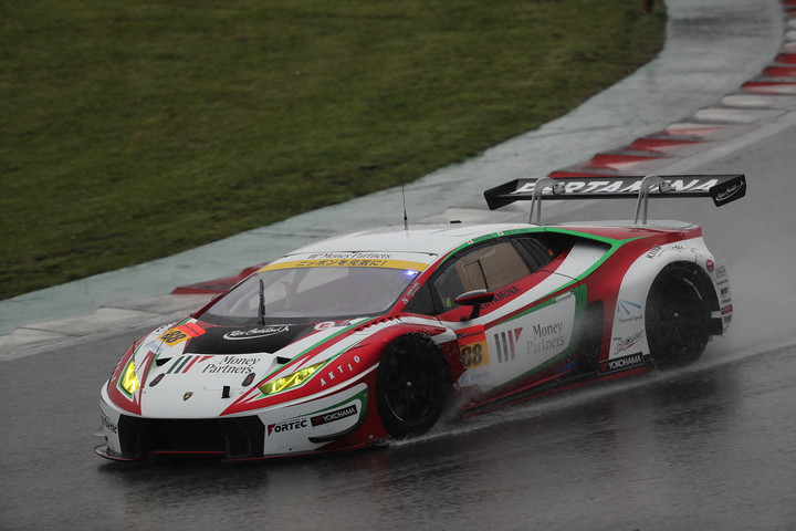 GT300クラス決勝3位は小暮卓史／元嶋佑弥組（マネパ ランボルギーニ GT3）