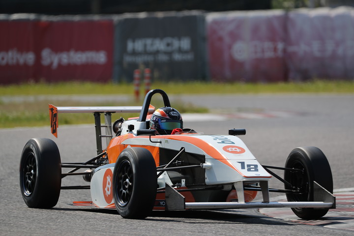 このレースでデビューしたウエストのWEST19J、西村和真（Bitcoin悟19J）