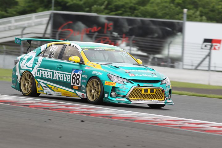 ST-3クラスポールポジションは埼⽟トヨペットGreen Brave GR SPORTマークX
