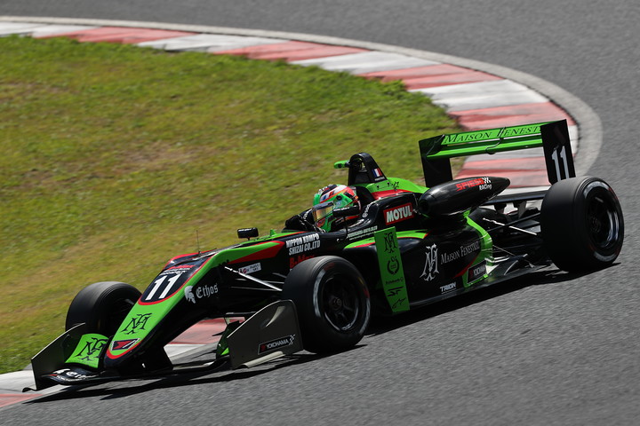 第6戦、第7戦ともポールポジションのサッシャ・フェネストラス（B-Max Racing with motopark F3）