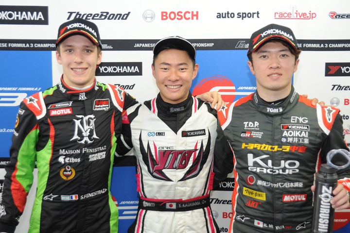 決勝フォトセッション: トップ3のドライバー