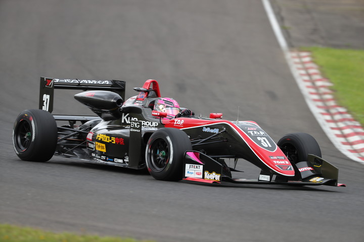 決勝2位は小高一斗（カローラ中京Kuo TOM'S F317）