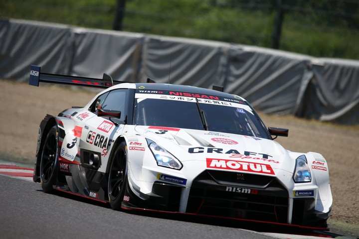 公式練習: 平手晃平／フレデリック・マコヴィッキィ組（CRAFTSPORTS MOTUL GT-R）