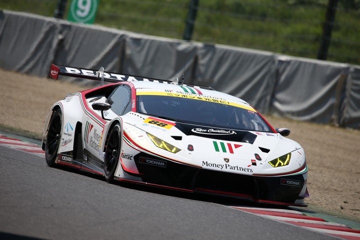 公式練習: 小暮卓史／元嶋佑弥組（マネパ ランボルギーニ GT3）