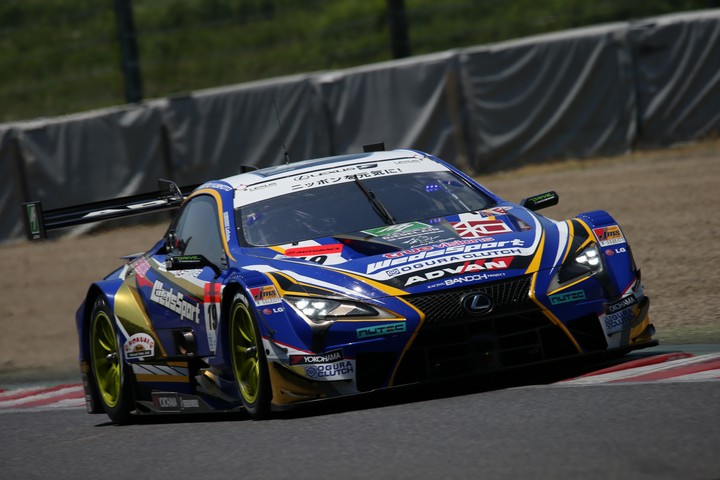 公式練習: 国本雄資／坪井翔組（WedsSport ADVAN LC500）