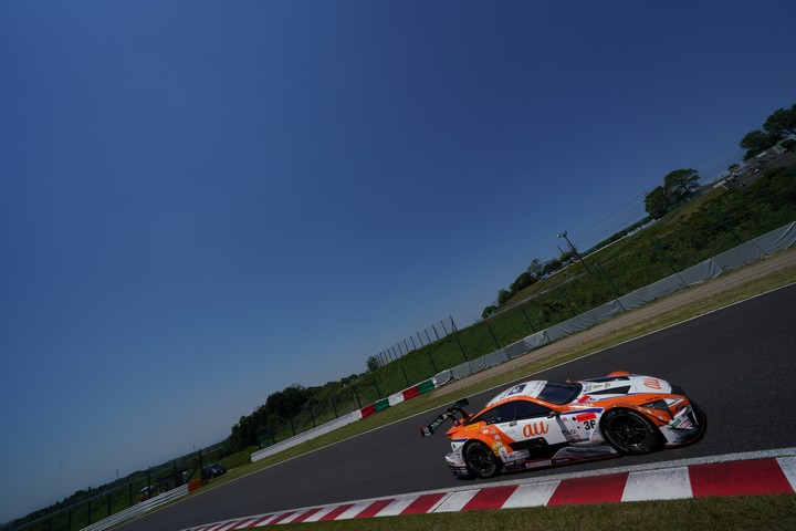 サーキットサファリ: 中嶋一貴／関口雄飛組（au TOM'S LC500）