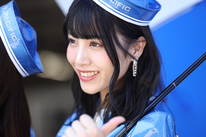 ピットウォーク: レースクイーン