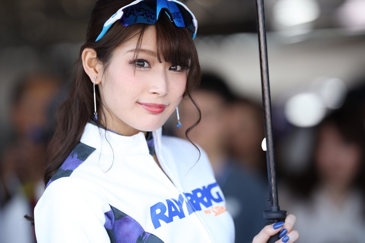 ピットウォーク: レースクイーン