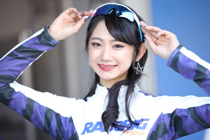 ピットウォーク: レースクイーン