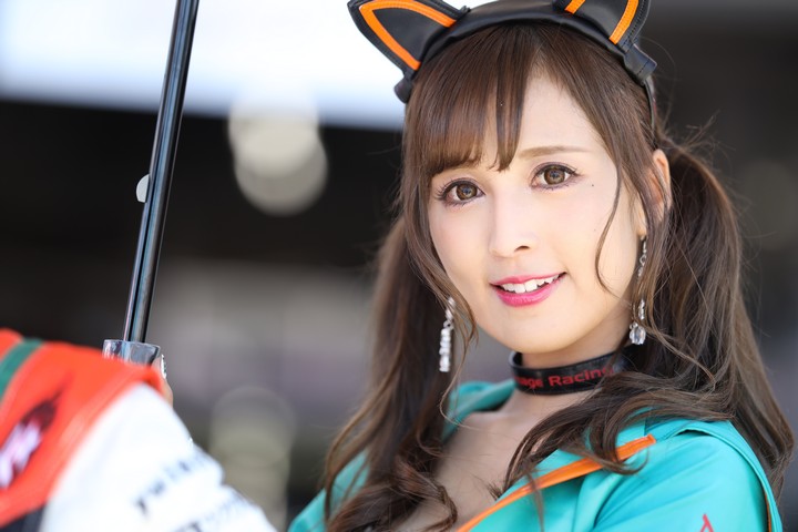 ピットウォーク: レースクイーン