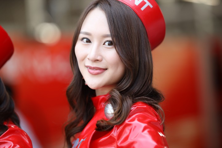 ピットウォーク: レースクイーン